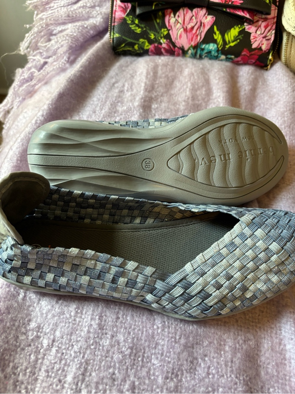 bernie mev. Woven Slip-On Flats in Silver and Blue